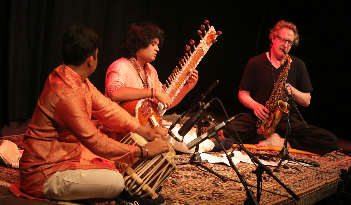 Header - Trio Benares -  